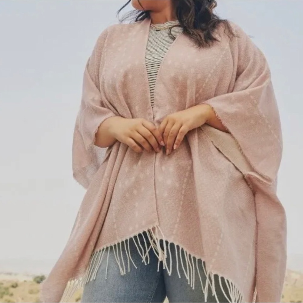 NWT Gentle Fawn “Hermosa” Kimono M/L